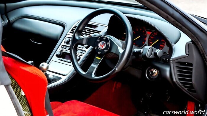 ¿Quién Necesita Un Lambo Cuando Un Honda Puede Costar Más De Over 1 Millón? / Carscoops